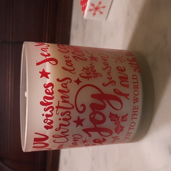 NWT. Michel Design Works Joy to the World Soy Candle in Decorative Box - Picture 12 of 13